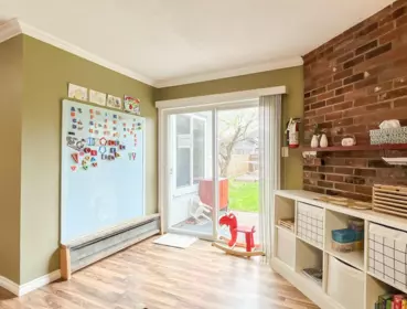 Kitchen Photo of 10680 Whistler Court, Richmond, BC