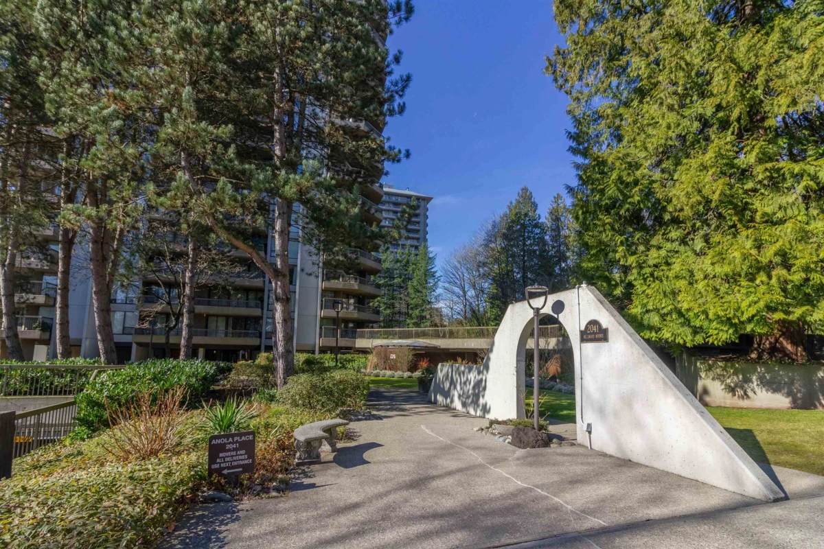 Exterior Rear Photo of 908 2041 Bellwood Avenue, Burnaby, BC