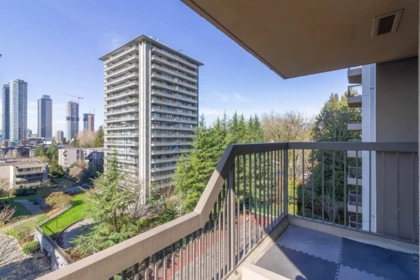 Laundry Room Photo of 908 2041 Bellwood Avenue, Burnaby, BC