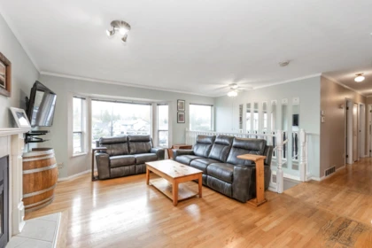 23389 Whippoorwill Avenue, Maple Ridge, BC, Maple Ridge — Single Family Residence for sale