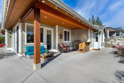 Community Amenities Photo (Clubhouse) of 9326 Jorgensen Place, Halfmoon Bay, BC