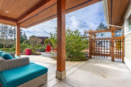 Outdoor Kitchen Photo of 9326 Jorgensen Place, Halfmoon Bay, BC