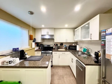 Breakfast Nook Photo of 9525 Sullivan Street, Burnaby, BC