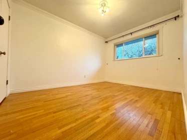 9525 Sullivan Street, Burnaby, BC, Burnaby — Single Family Residence for sale