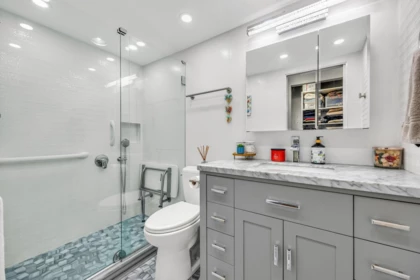 Laundry Room Photo of 302 3461 Curle Avenue, Burnaby, BC