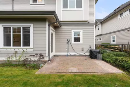 Hot Tub / Spa Photo of 4 9219 Williams Road, Richmond, BC