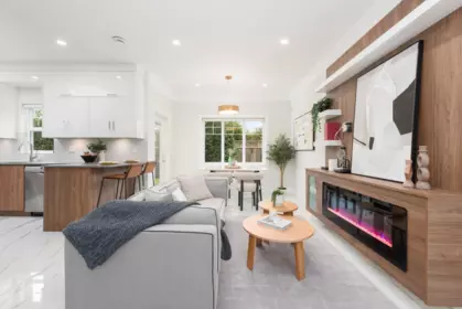 Kitchen Island Photo of 4 9219 Williams Road, Richmond, BC