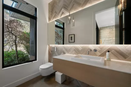 Laundry Room Photo of 4799 Clovelly Walk, West Vancouver, BC