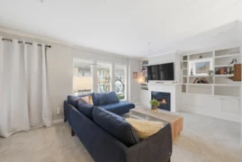 W206 639 W 14th Avenue, Vancouver, BC