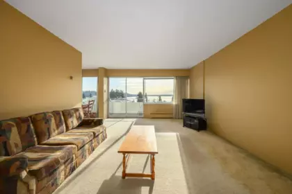 203 1730 Duchess Avenue, West Vancouver, BC, West Vancouver — Apartment/Condo for sale