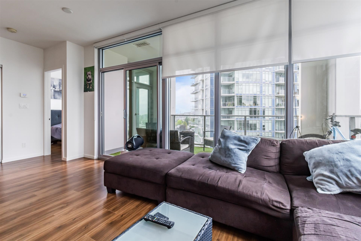 Dining Area Photo of 1801 1888 Gilmore Avenue, Burnaby, BC