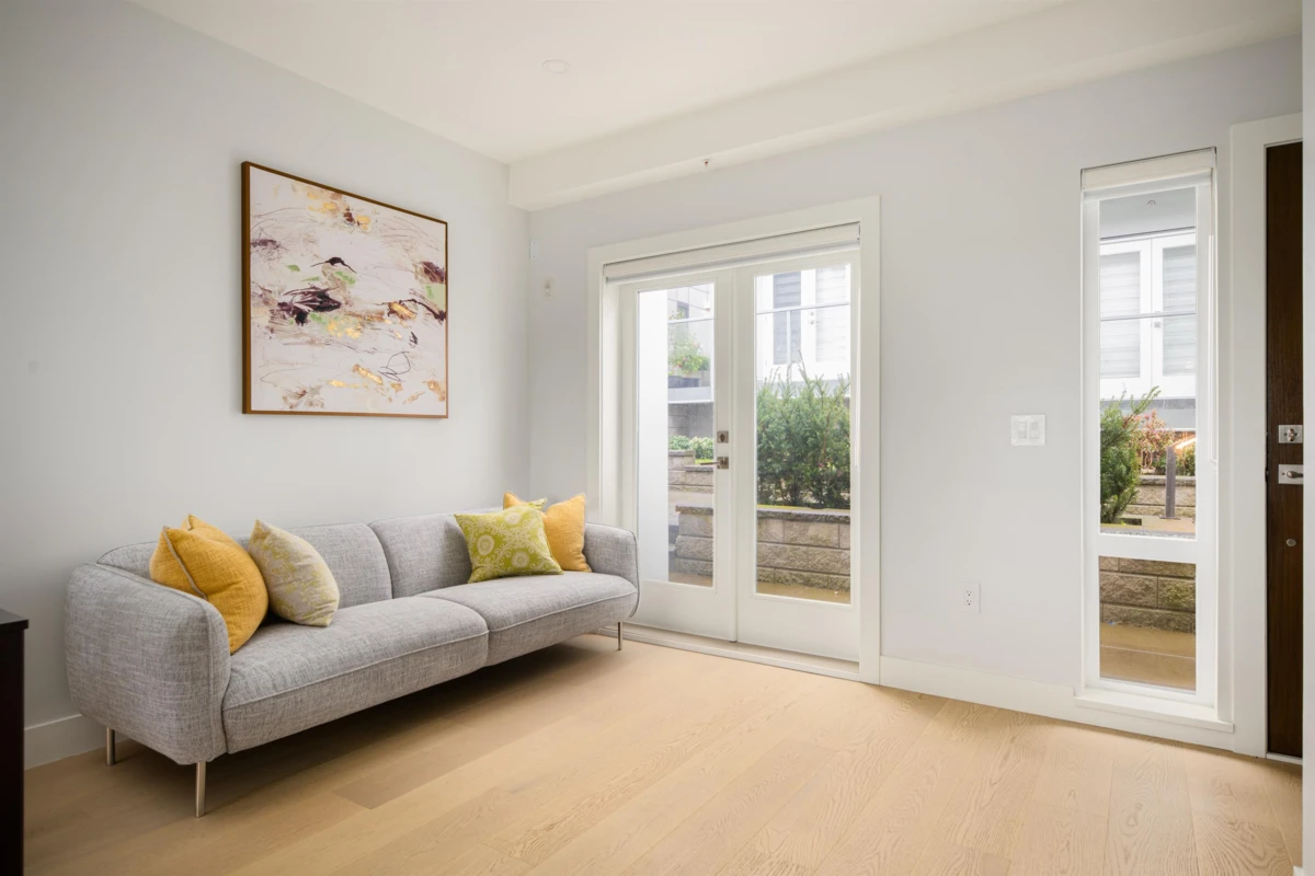 Living Room Photo of 7661 Granville Street, Vancouver, BC