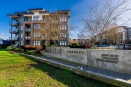 202 20078 Fraser Highway, Langley, BC