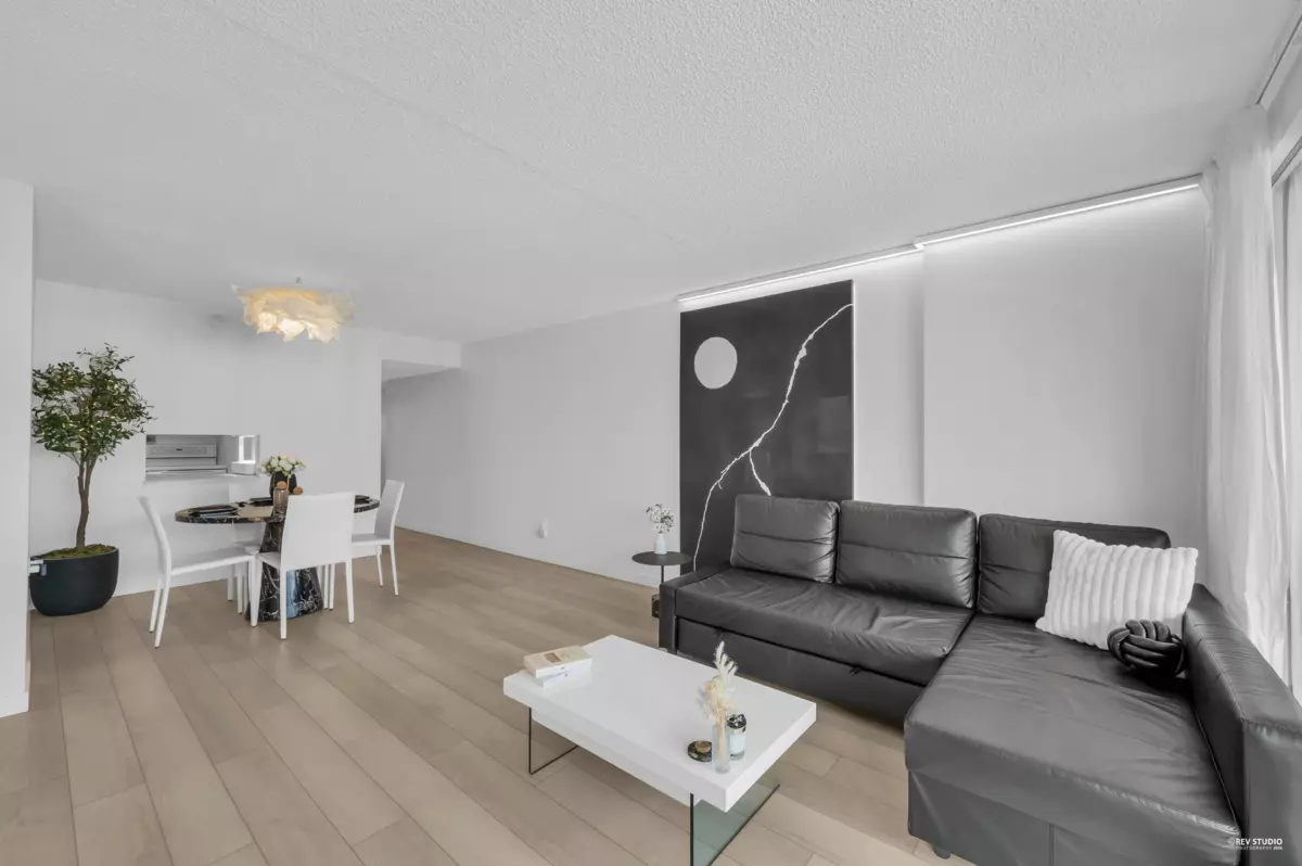 Dining Area Photo of 1703 6595 Willingdon Avenue, Burnaby, BC