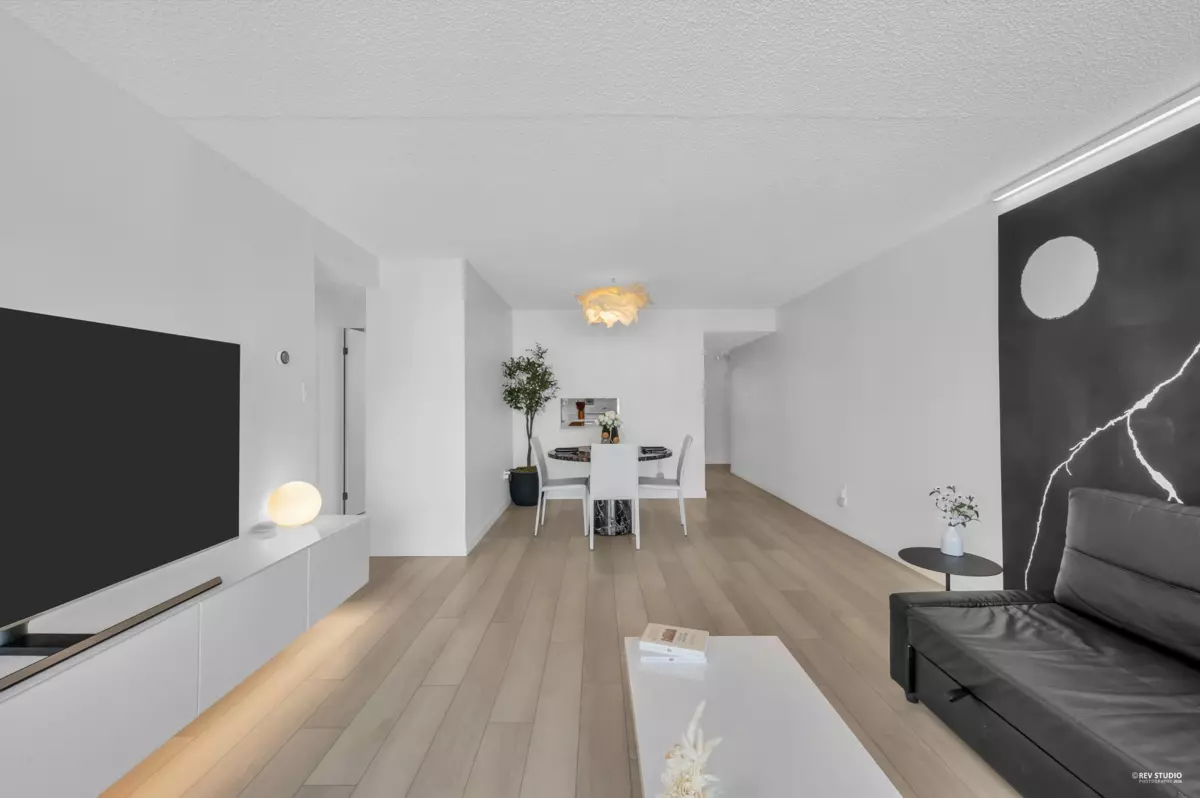 Living Room Photo of 1703 6595 Willingdon Avenue, Burnaby, BC