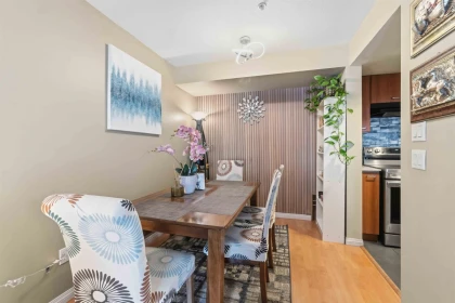 Kitchen Island Photo of 16 188 Sixth Street, New Westminster, BC