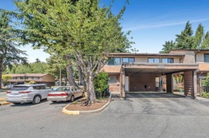 256 9452 Prince Charles Boulevard, Surrey, BC, Surrey — Townhouse for sale