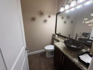 Entry Foyer Photo of 7789 146a Street, Surrey, BC