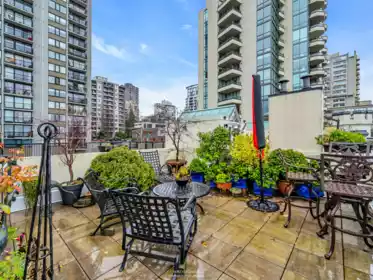 302 1311 Beach Avenue, Vancouver, BC, Vancouver — Apartment/Condo for sale