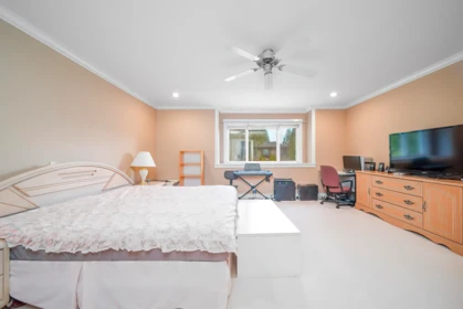 Hallway Photo of 15959 110a Avenue, Surrey, BC