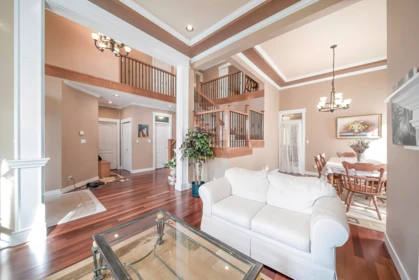 Kitchen Island Photo of 15959 110a Avenue, Surrey, BC