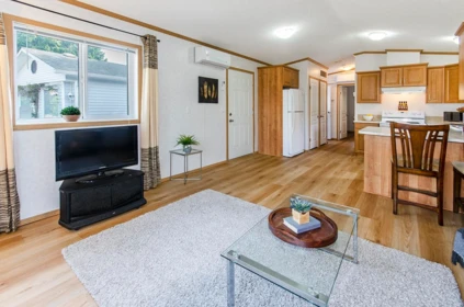 Kitchen Island Photo of 222 Tyee Drive, West Vancouver, BC
