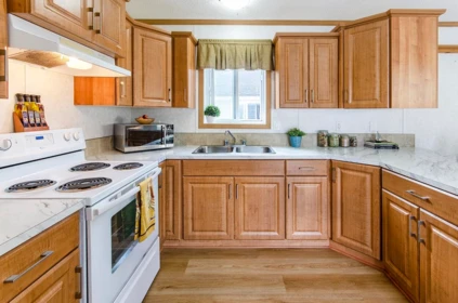 Kitchen Photo of 222 Tyee Drive, West Vancouver, BC