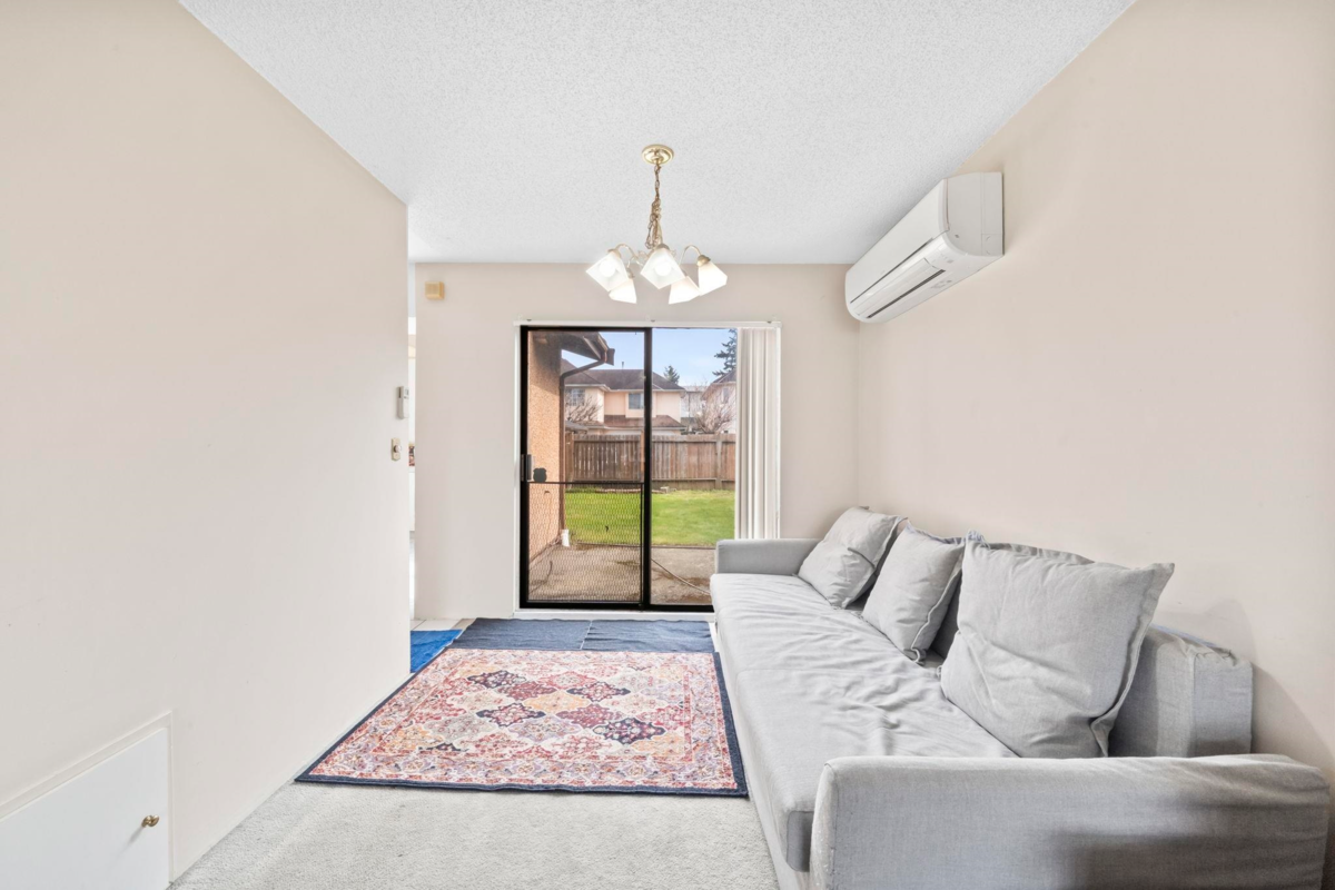Dining Area Photo of 8406 No. 1 Road, Richmond, BC
