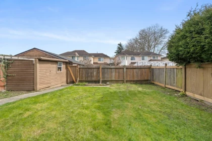 Office / Den Photo of 8406 No. 1 Road, Richmond, BC