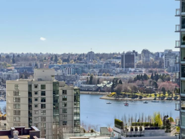 1705 1325 Rolston Street, Vancouver, BC, Vancouver — Apartment/Condo for sale