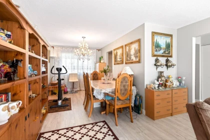 Breakfast Nook Photo of 10842 144a Street, Surrey, BC