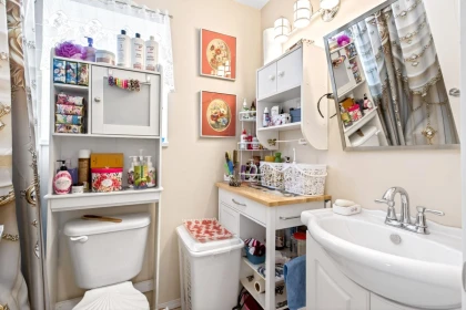 Mudroom Photo of 10842 144a Street, Surrey, BC