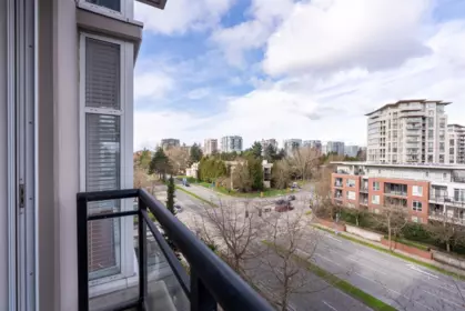 Basement Recreation Room Photo of 706 8460 Granville Avenue, Richmond, BC