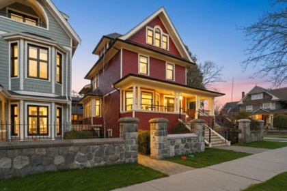 1967 Napier Street, Vancouver, BC, Vancouver — Half Duplex for sale
