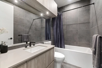 Hallway Photo of 309 300 Salter Street, New Westminster, BC