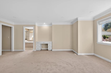 Hallway Photo of 2142 139a Street, Surrey, BC