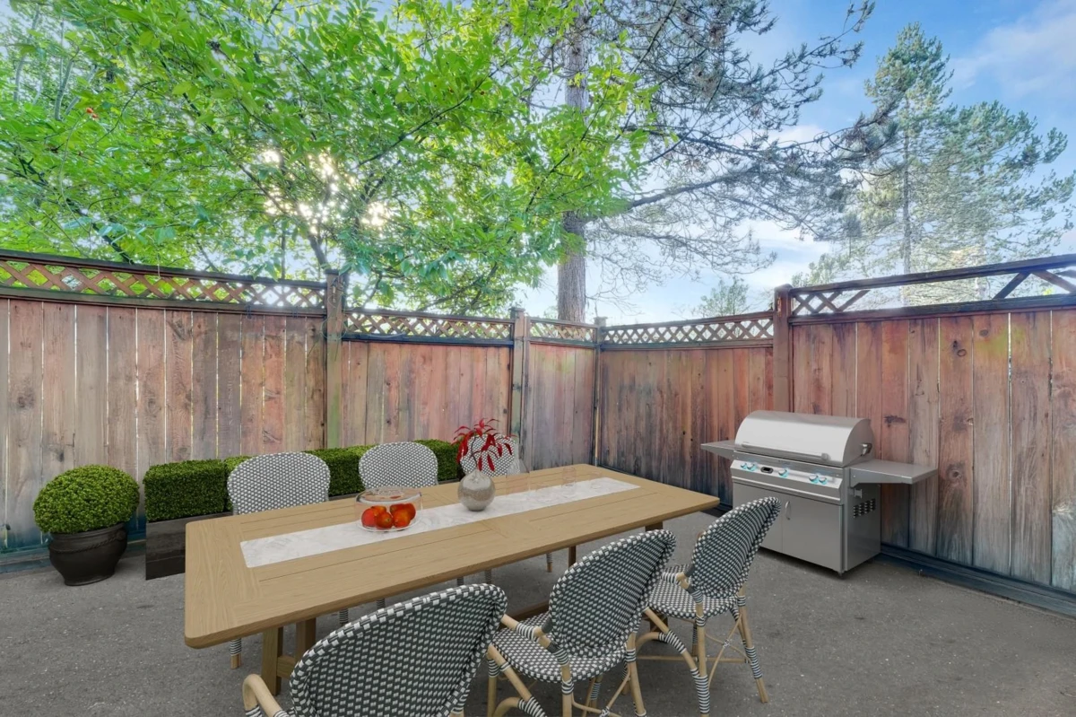 Dining Area Photo of 202 Balmoral Place, Port Moody, BC