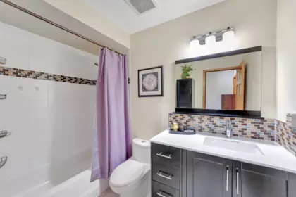 Hallway Photo of 202 Balmoral Place, Port Moody, BC