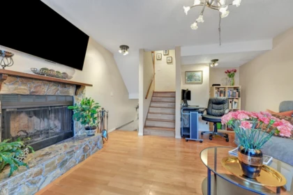 Loft / Bonus Room Photo of 202 Balmoral Place, Port Moody, BC