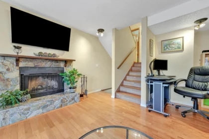 Powder Room Photo of 202 Balmoral Place, Port Moody, BC
