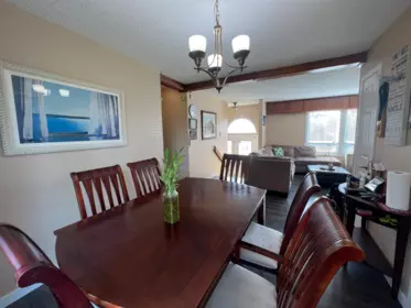Kitchen Island Photo of 6358 Reid Road, Chilliwack, BC