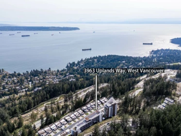 Garden / Landscaping Photo of 511/ 3963 Uplands Way, West Vancouver, BC