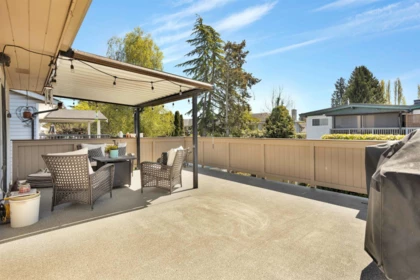 Breakfast Nook Photo of 5444 45 Avenue, Delta, BC
