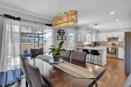 Kitchen Island Photo of 5444 45 Avenue, Delta, BC