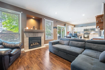 Entry Foyer Photo of 20218 93 Avenue, Langley, BC