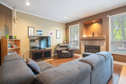 Laundry Room Photo of 20218 93 Avenue, Langley, BC