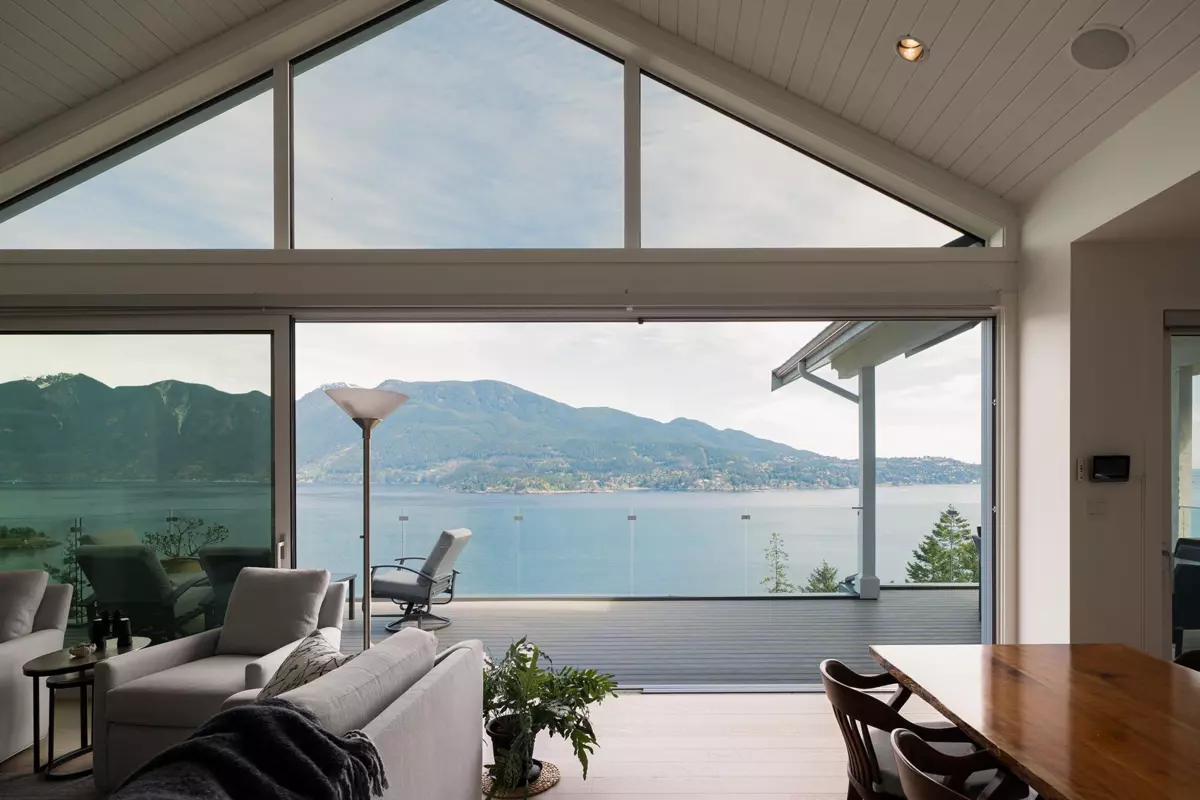 Dining Area Photo of 743 Channelview Drive, Bowen Island, BC