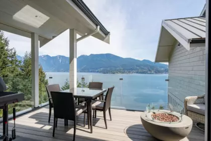 Front Yard Photo of 743 Channelview Drive, Bowen Island, BC