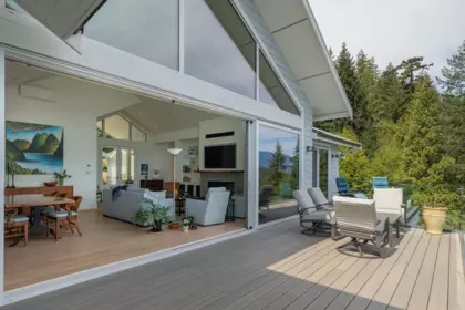 Kitchen Photo of 743 Channelview Drive, Bowen Island, BC