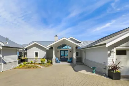Outdoor Patio Photo of 743 Channelview Drive, Bowen Island, BC